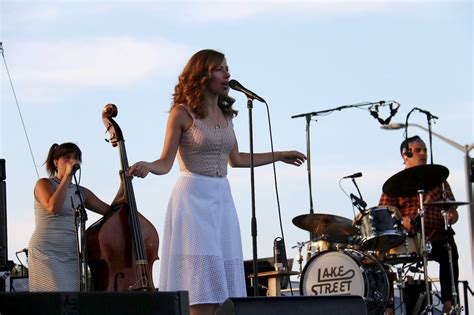 Lake street dive tour - Sat 3 May 2014 19.05 EDT. Lake Street Dive didn’t plan to be a pop sensation. When they formed the band, 10 years ago, the four jazz students who met at music college in Boston had rather more ...